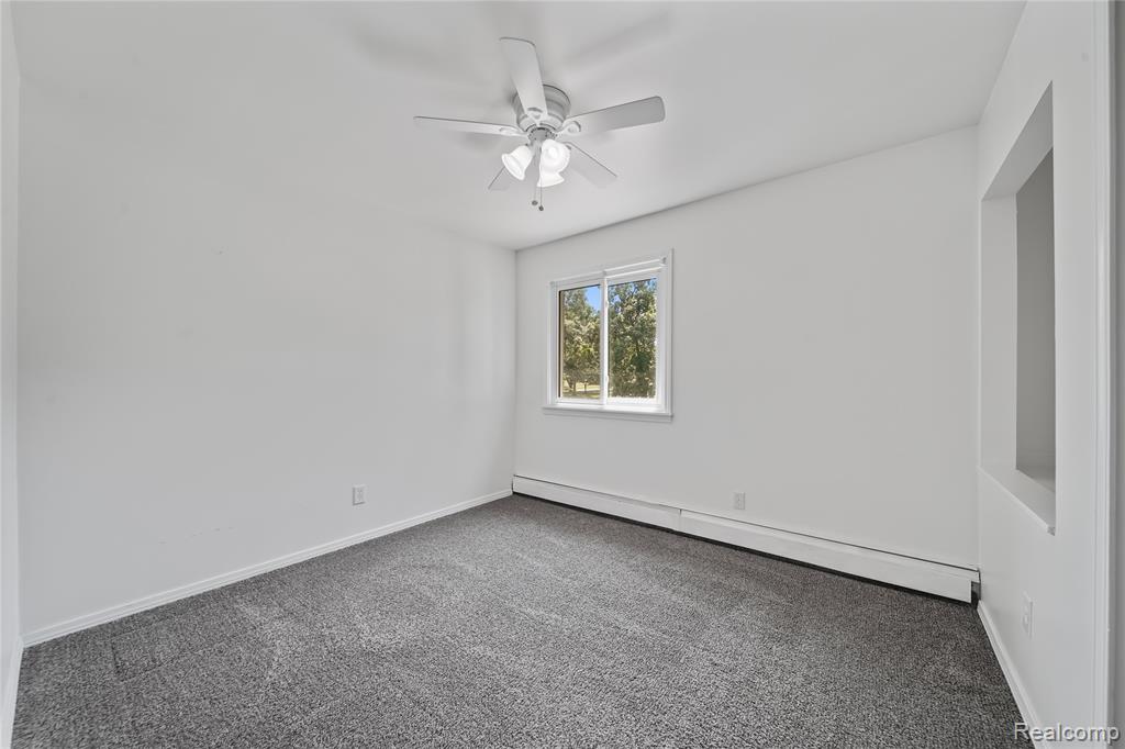 5461 E Holly Road, Holly, MI 48442 — Photo 17