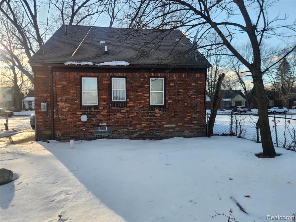 19160 Strasburg Street, Detroit, MI 48205 — Photo 9