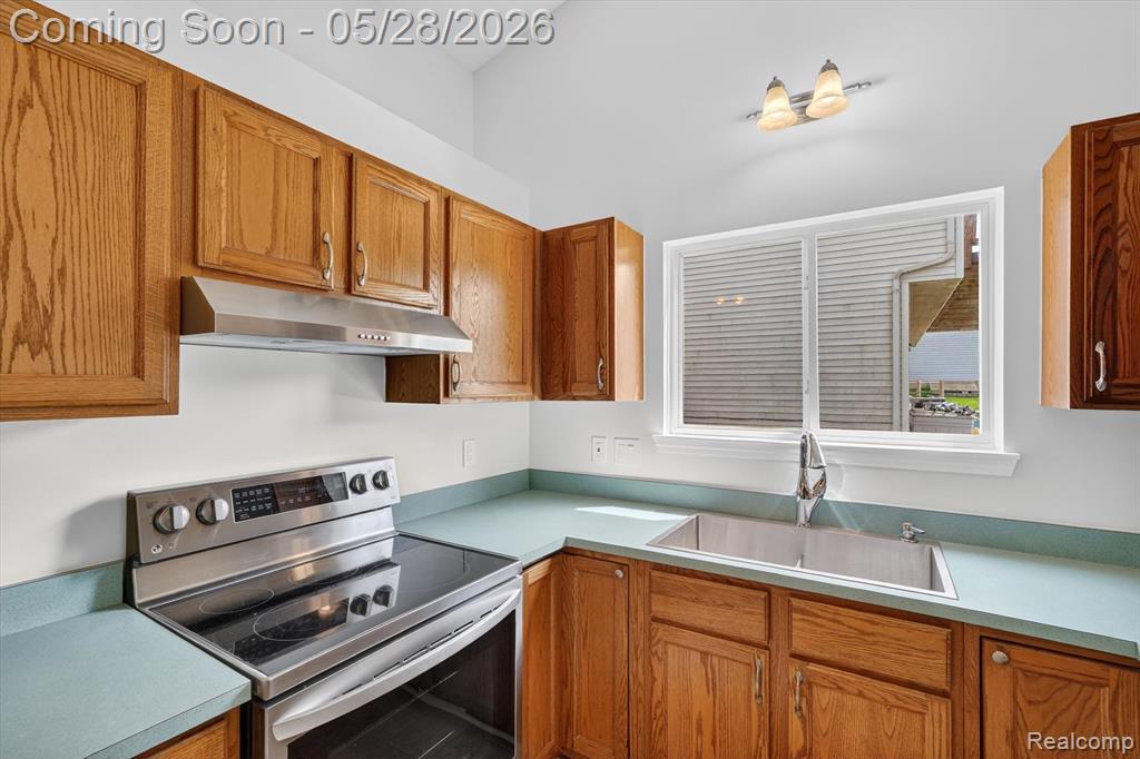 1641 Chelsea Circle, Howell, MI 48843 — Photo 11