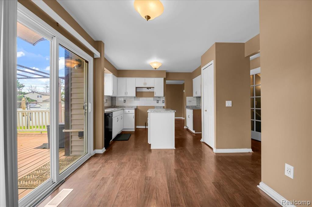 6141 Dexter Street, Romulus, MI 48174 — Photo 18