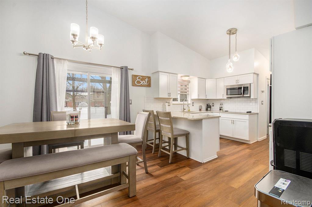 8477 CHURCH Road, Grosse Ile, MI 48138 — Photo 13