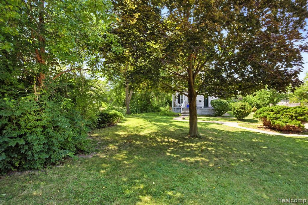 5452 Monroe Street, Dearborn Heights, MI 48125 — Photo 30