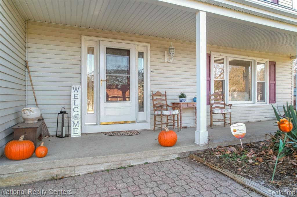 9812 ATWOOD Drive, South Lyon, MI 48178 — Photo 6