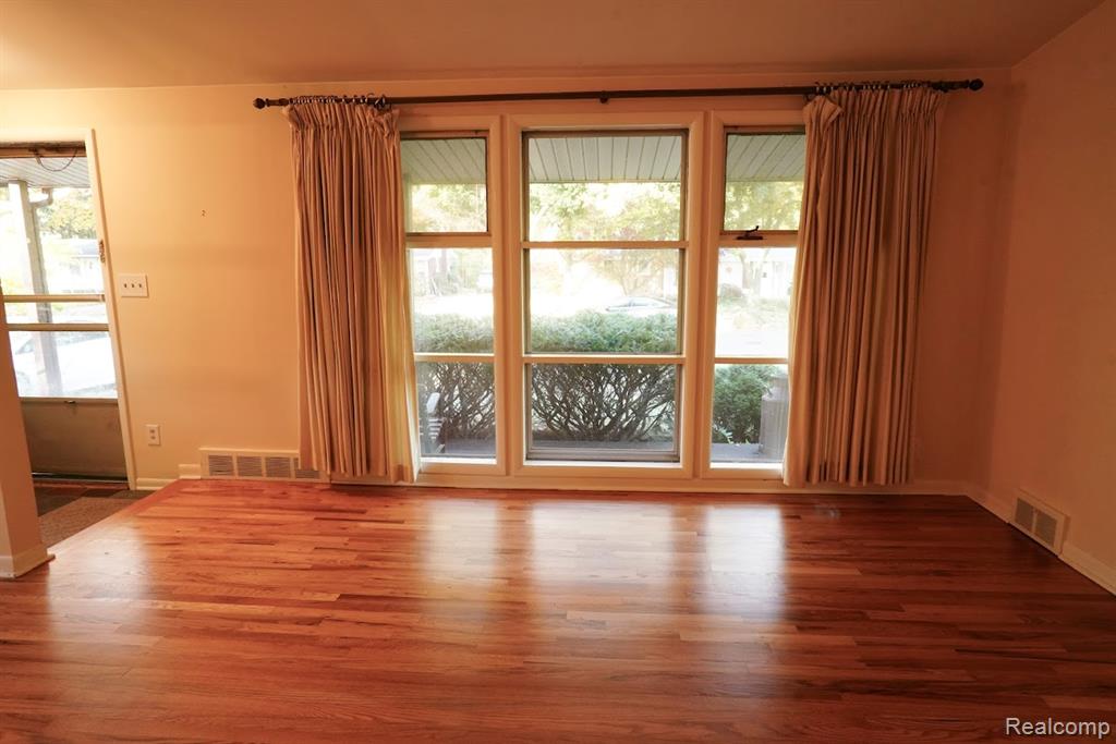 915 Westwood Avenue, Ann Arbor, MI 48103 — Photo 4