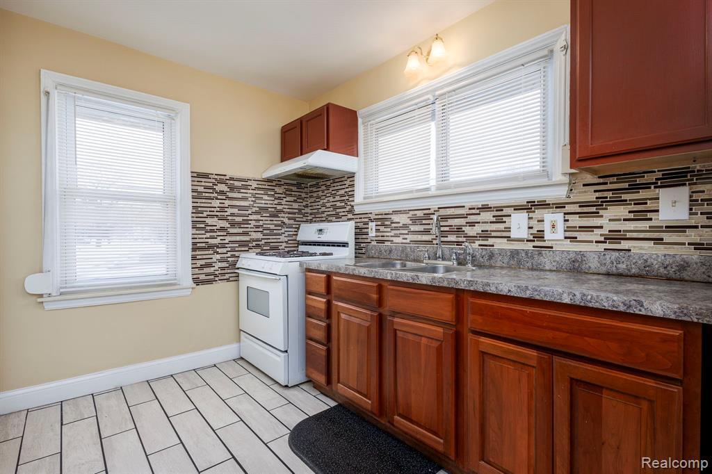 514 Beechwood Street, River Rouge, MI 48218 — Photo 8