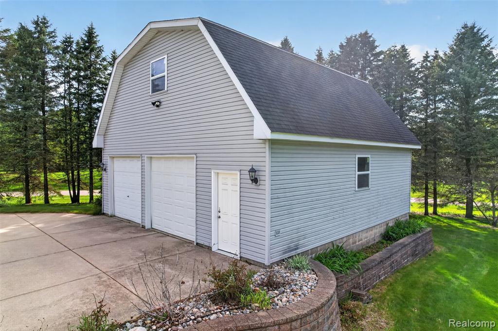 13749 Merrie Meadow Lane, South Lyon, MI 48178 — Photo 60