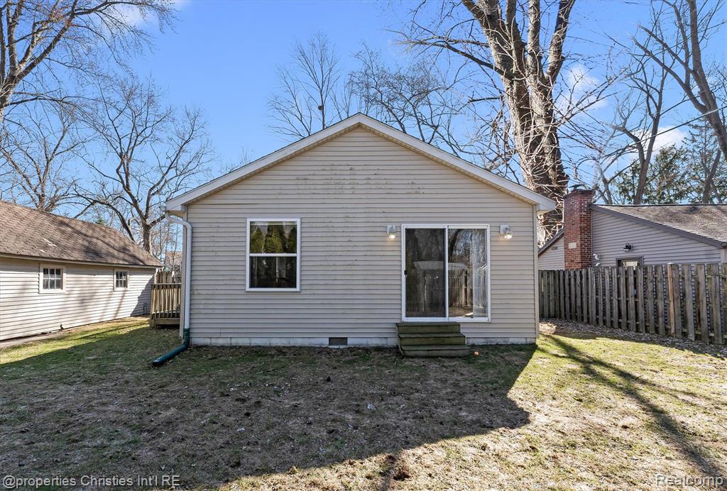 9280 Tanbay Street, Commerce Twp, MI 48382 — Photo 29