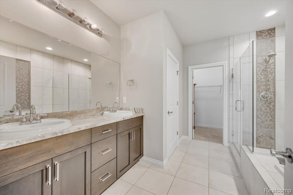 6920 Stonewood Place, 42, Independence, MI — Photo 14