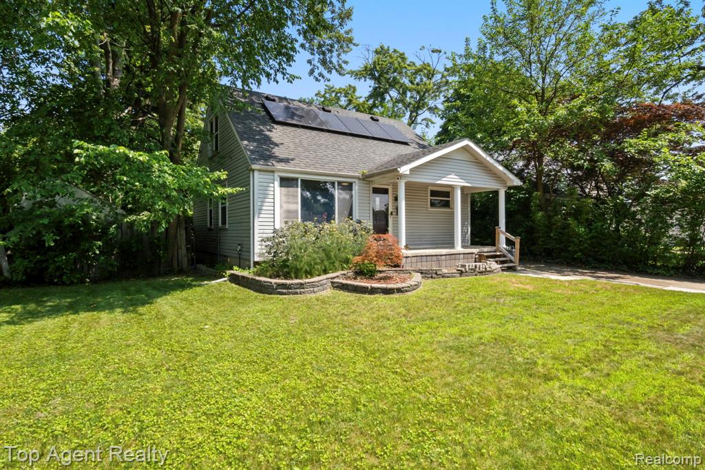 6318 Helen Street, Garden City, MI — Photo 3