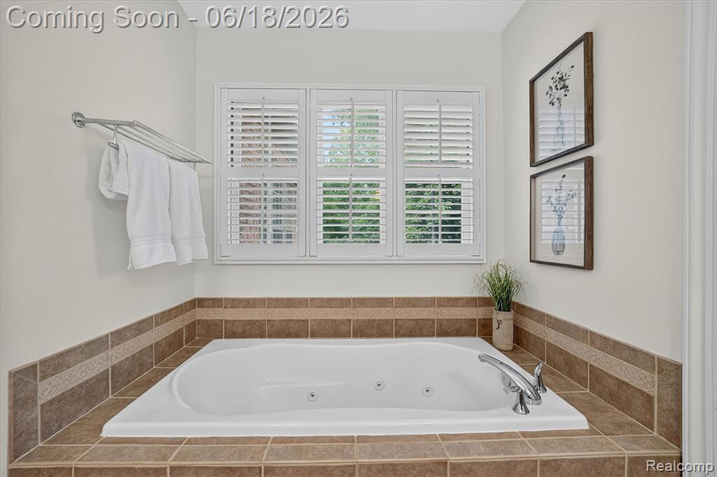 49515 Taft Lane, Canton, MI 48188 — Photo 47