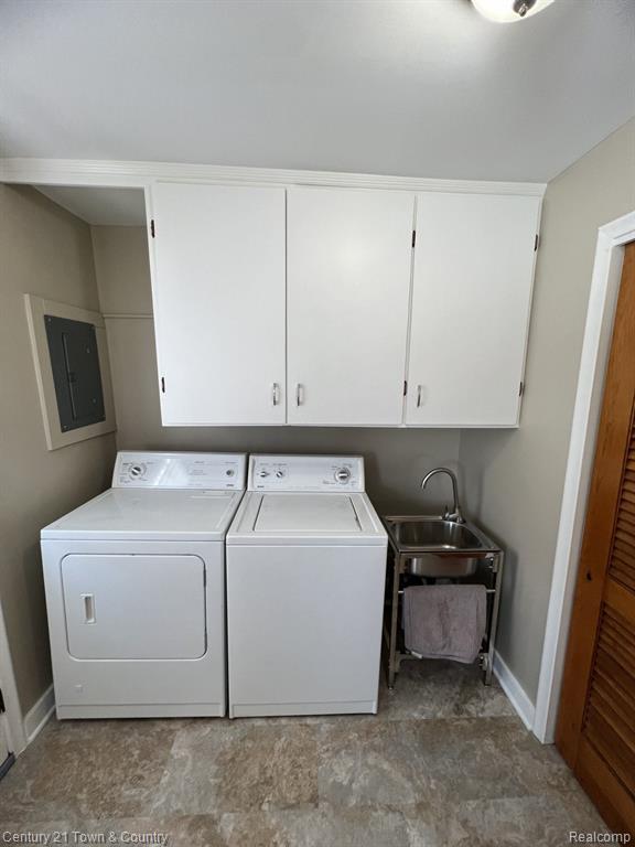 697 E ANNABELLE Avenue, Hazel Park, MI 48030 — Photo 19