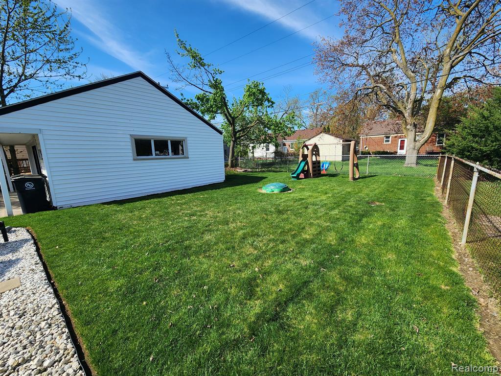 4711 ROBINWOOD Avenue, Royal Oak, MI 48073 — Photo 27