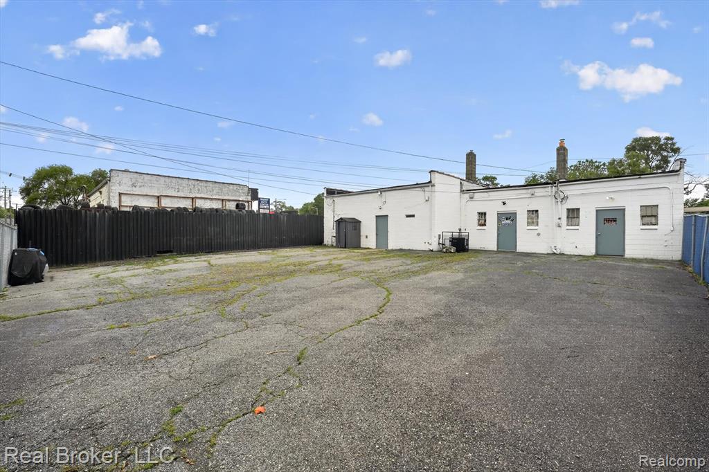 22713-22715 Plymouth Road, Redford, MI 48239 — Photo 47