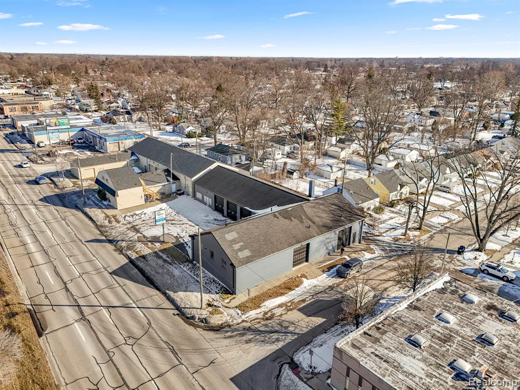 26289 W 8 Mile Road, Redford, MI 48240 — Photo 5