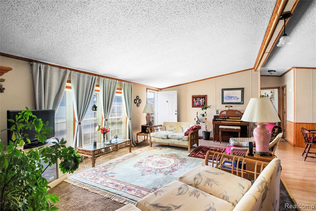 13617 Orchard View Street, Carleton, MI 48117 — Photo 3