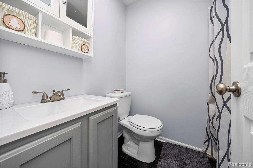 8872 Lagoon Drive, Brighton, MI 48116 — Photo 9