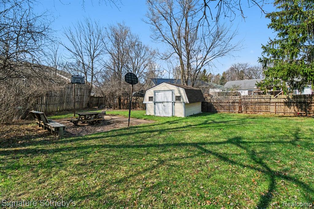 2067 Champagne Drive, Ann Arbor, MI 48108 — Photo 25