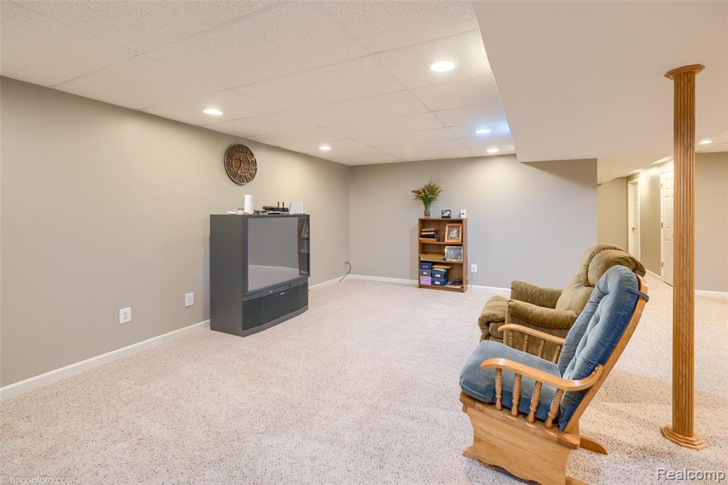 1447 Crystal Pond Drive, Davison, MI 48423 — Photo 47