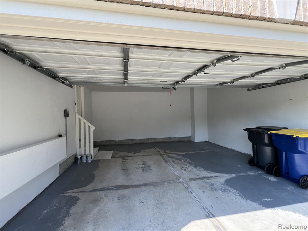 5931 Cedar Ridge Drive, Ann Arbor, MI 48103 — Photo 30