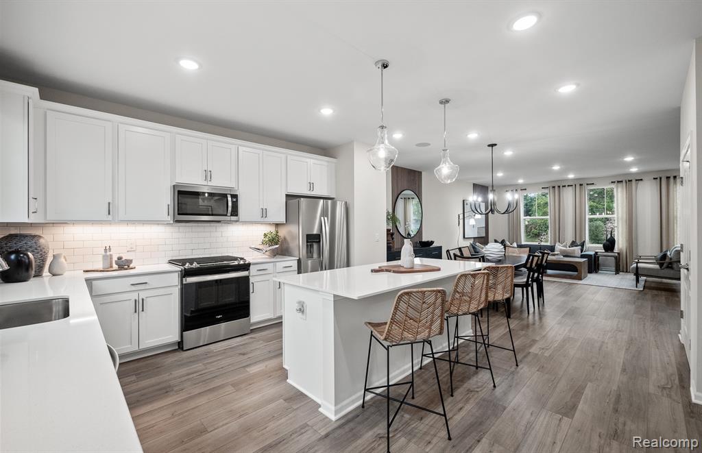 42814 Atwood Avenue, Novi, MI — Photo 10
