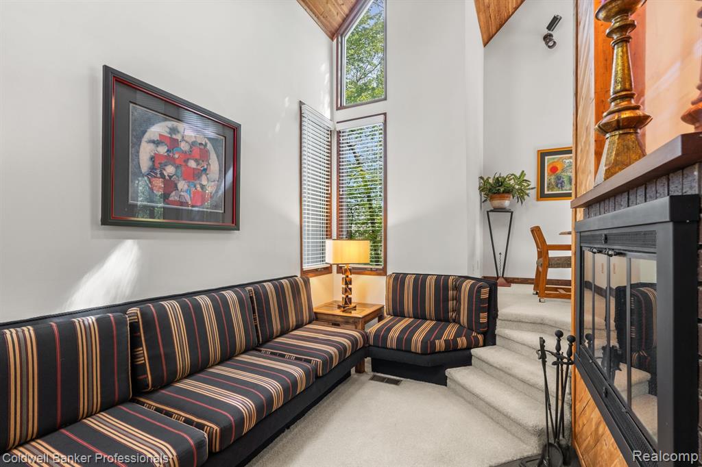 4943 CANYON OAKS Drive, Brighton, MI 48114 — Photo 11