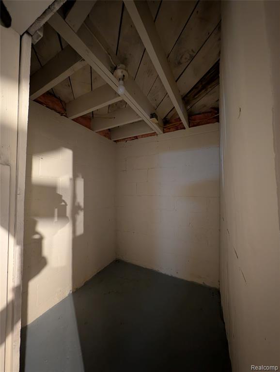 305 South Boulevard W, Pontiac, MI 48341 — Photo 24