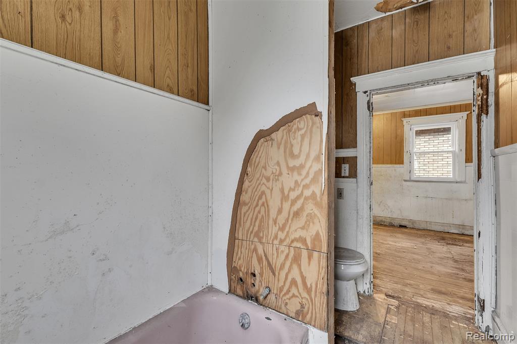 9333 Elsa Street, Detroit, MI 48214 — Photo 22