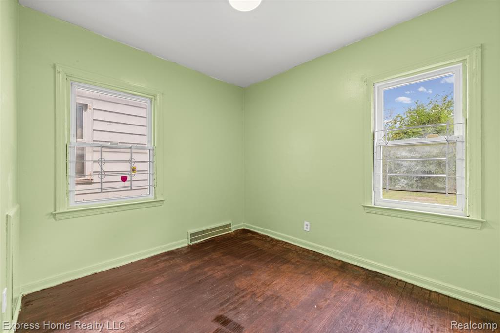 18590 Lumpkin Street, Detroit, MI 48234 — Photo 21