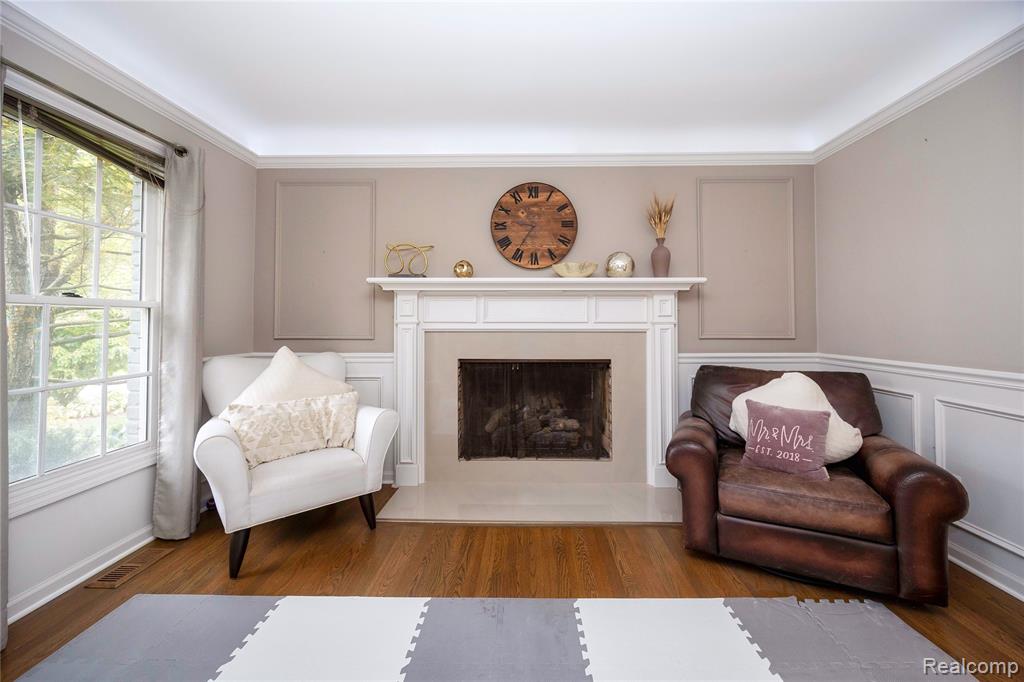 826 Larchlea Drive, Birmingham, MI 48009 — Photo 11