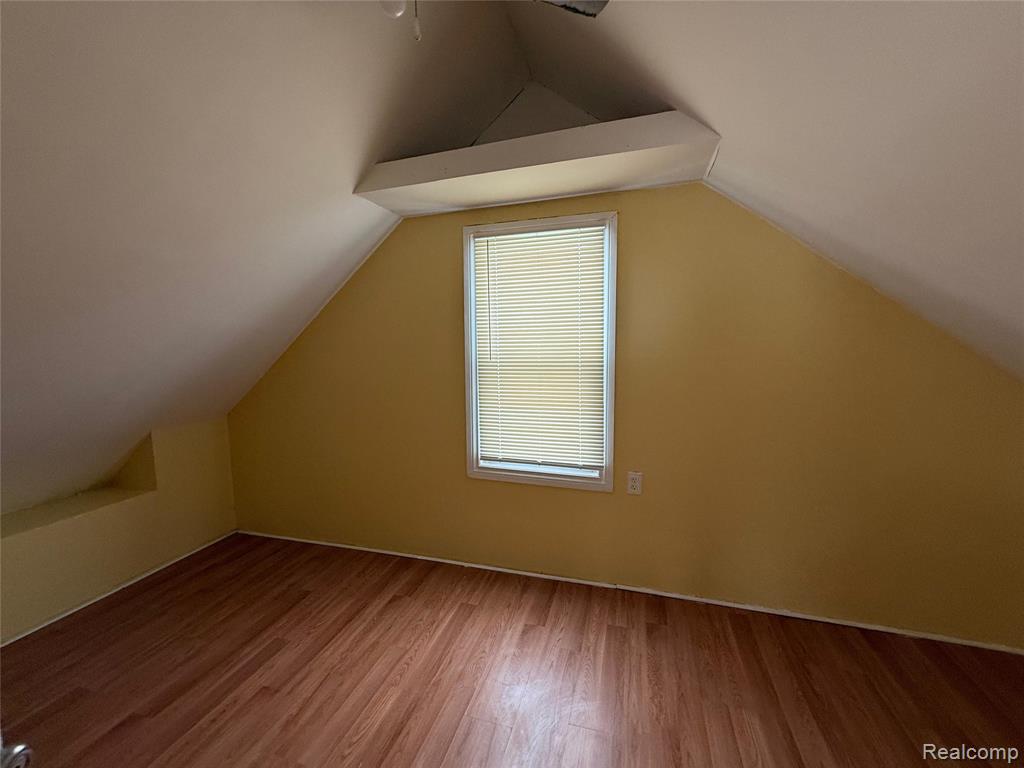 8209 Orchard Avenue, Warren, MI 48089 — Photo 15