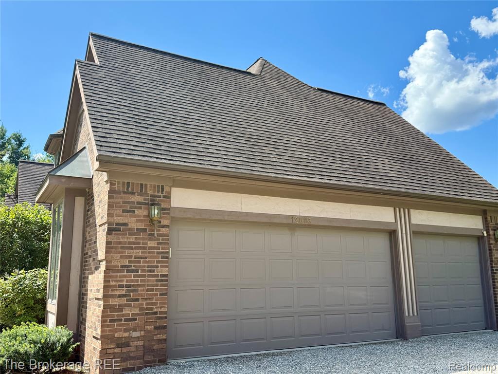 12088 Pinebrook Lane, South Lyon, MI 48178 — Photo 73