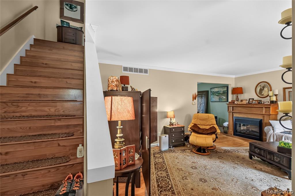 2312 Darwin Lane, Saginaw, MI 48603 — Photo 32
