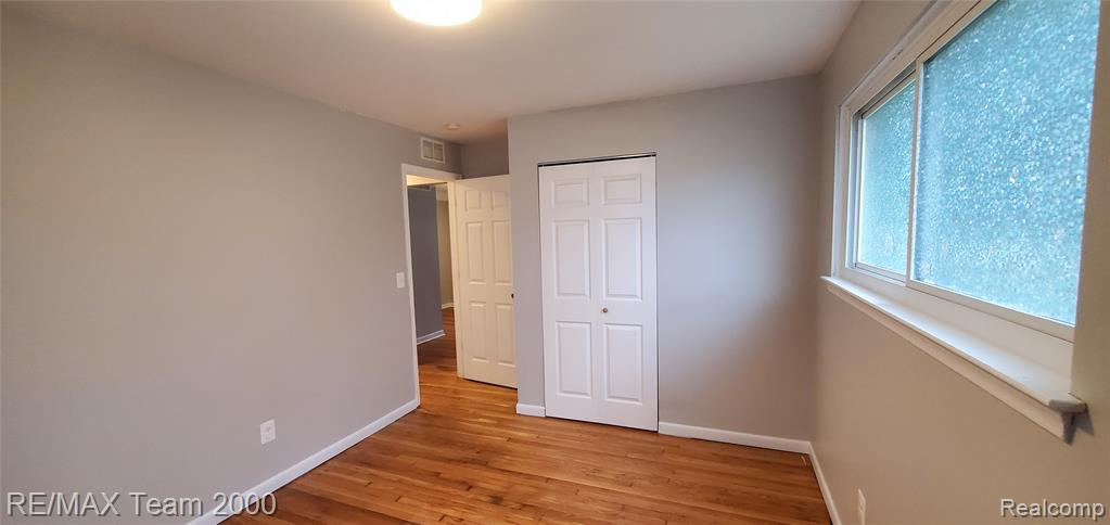 4911 Jackson Street, Dearborn Heights, MI 48125 — Photo 15