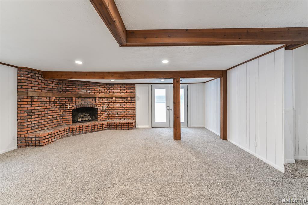 336 BEACHWAY Street, Whitmore Lake, MI 48189 — Photo 42