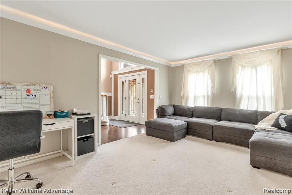 9049 Cobblestone Circle, Plymouth, MI 48170 — Photo 15