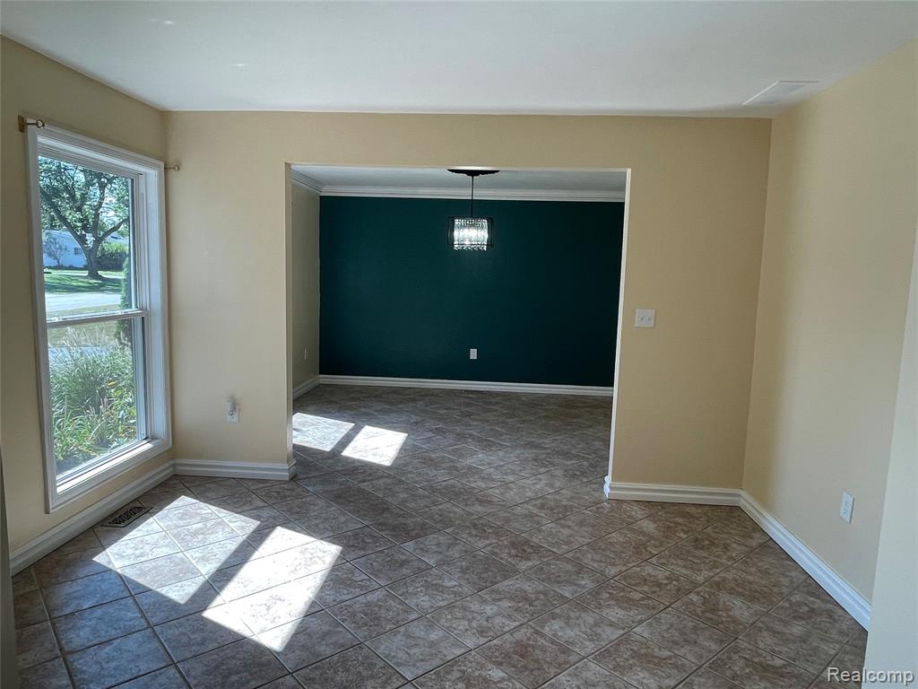 8981 Devon Drive, Shelby Twp, MI 48317 — Photo 5