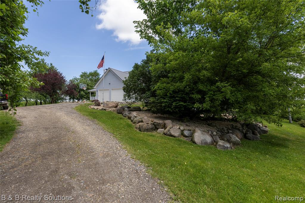 8862 Cade Road, Brown, MI 48416 — Photo 3