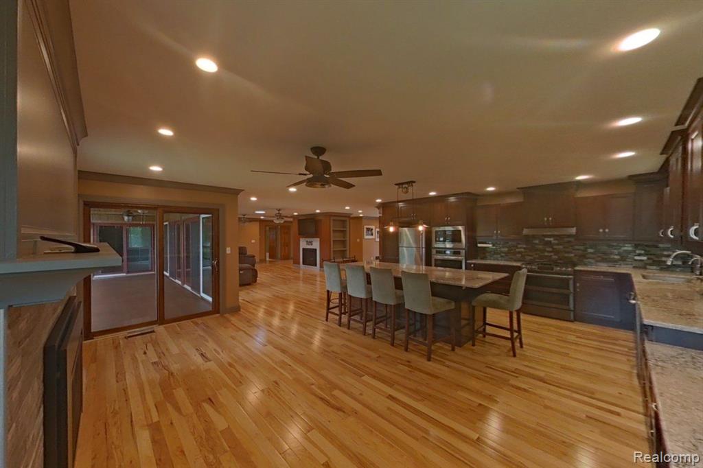 6523 ELLINWOOD Drive, White Lake, MI 48383 — Photo 13
