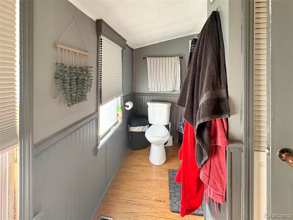 211 N Saginaw Street N, Holly, MI 48442 — Photo 14