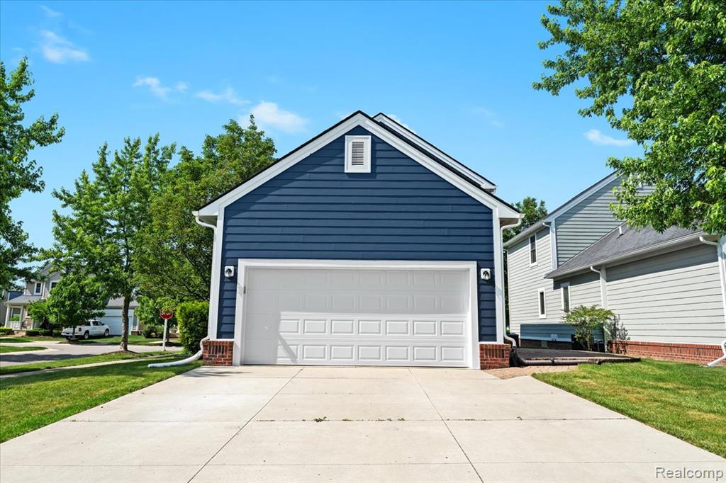 49979 Jackson Lane, Canton, MI 48188 — Photo 24