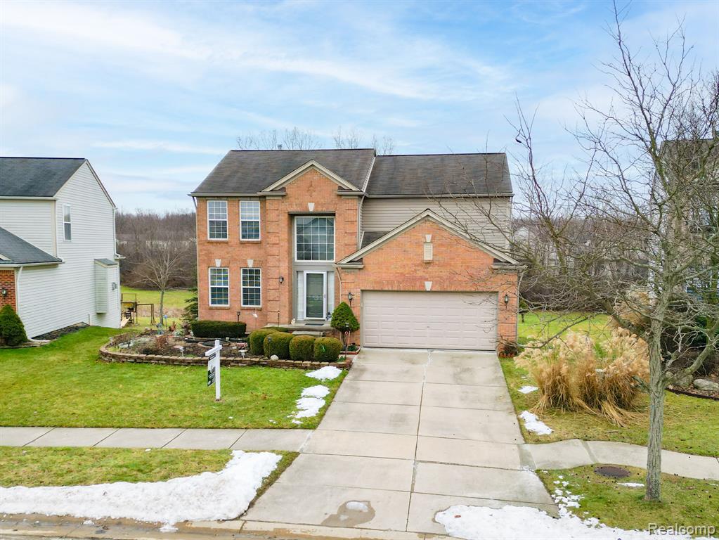 9884 HIGH MEADOW Drive, Ypsilanti, MI 48198 — Photo 35