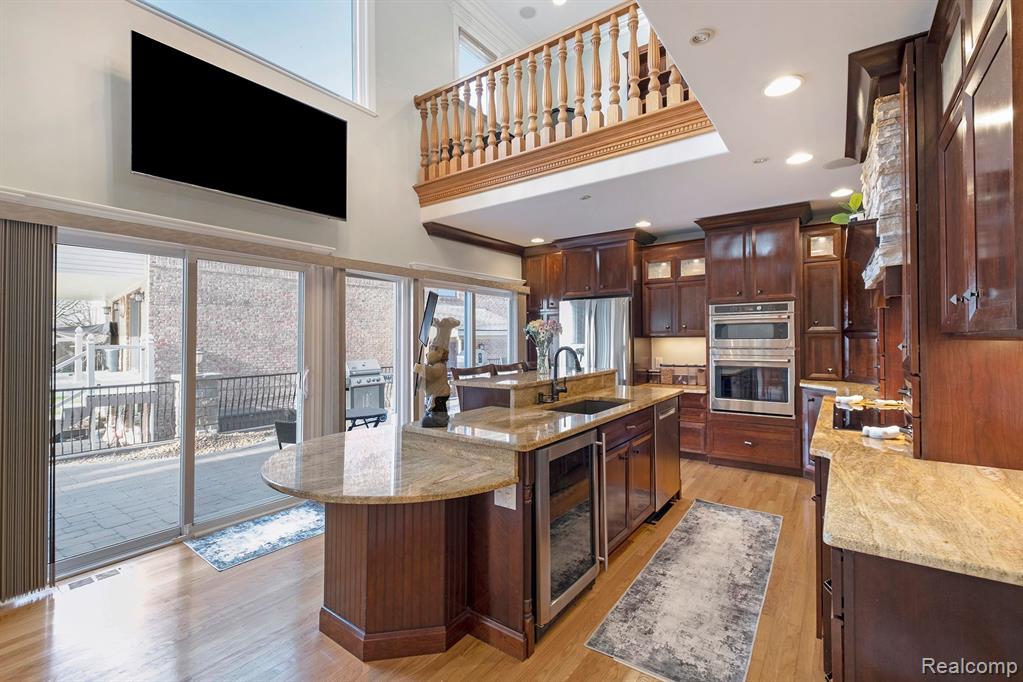 8460 WOODLAND SHORE Drive, Brighton, MI 48114 — Photo 15