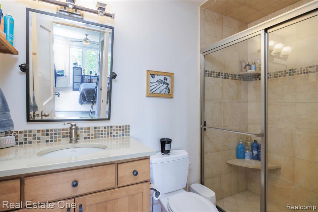 7689 Deerhill Drive, Independence, MI — Photo 40