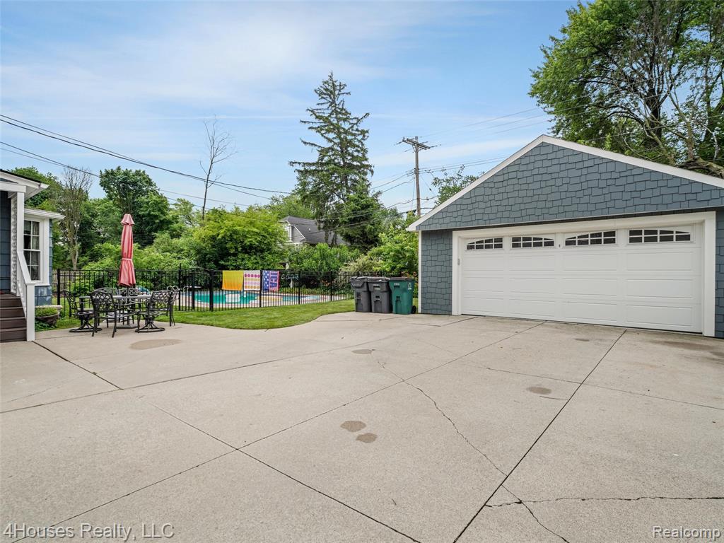 1755 Beverly Boulevard, Berkley, MI 48072 — Photo 45