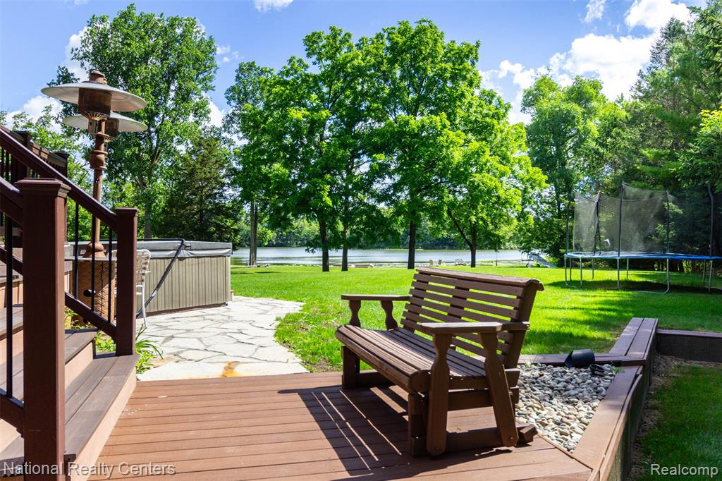 8706 Buckland Drive, South Lyon, MI 48178 — Photo 50