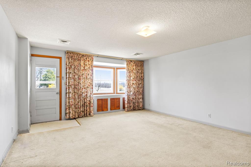 10610 N ADRIAN, Tecumseh, MI 49286 — Photo 20