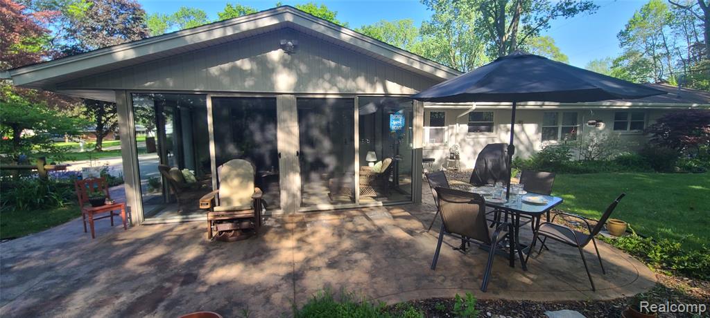 6962 Stockport Drive, Lambertville, MI 48144 — Photo 31