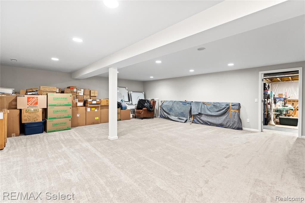 9059 Pine Valley Drive, Grand Blanc, MI 48439 — Photo 23