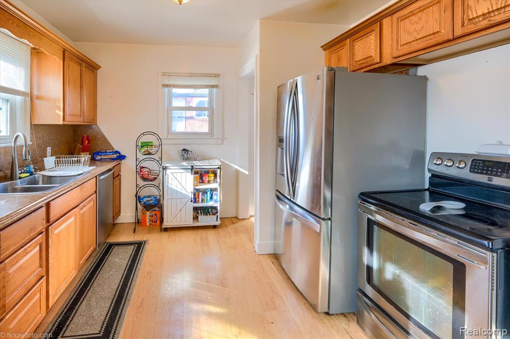 238 E Nepessing Street, Lapeer, MI 48446 — Photo 15