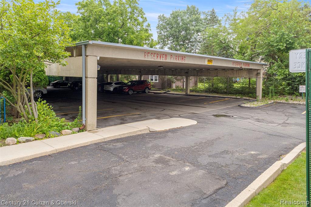 22700 Garrison Street, 404, Dearborn, MI 48124 — Photo 21